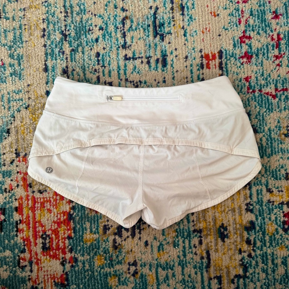 Lululemon Mid Rise Women's White Athletic Shorts